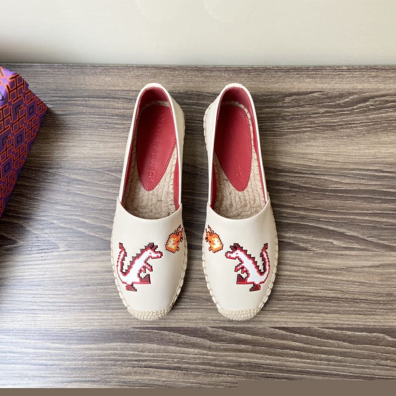Other flat shoes